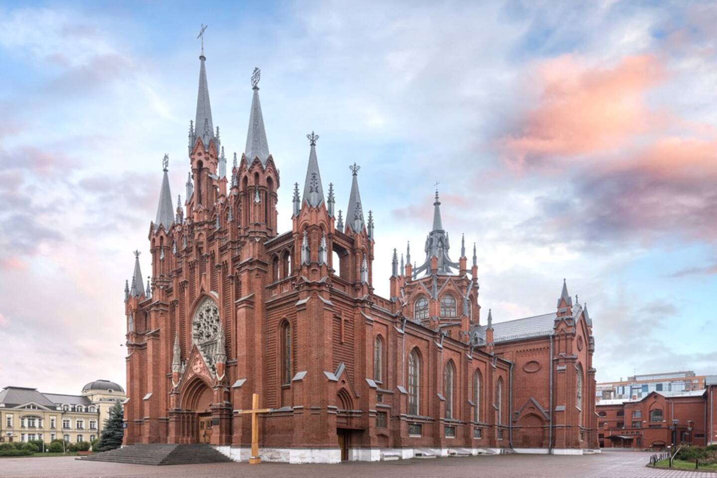 Готические места Москвы